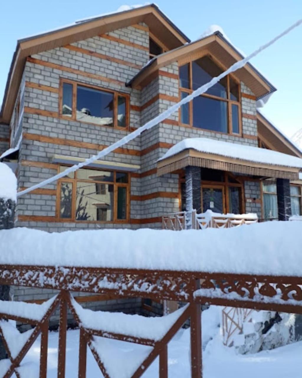 Cloud 9 Country house *